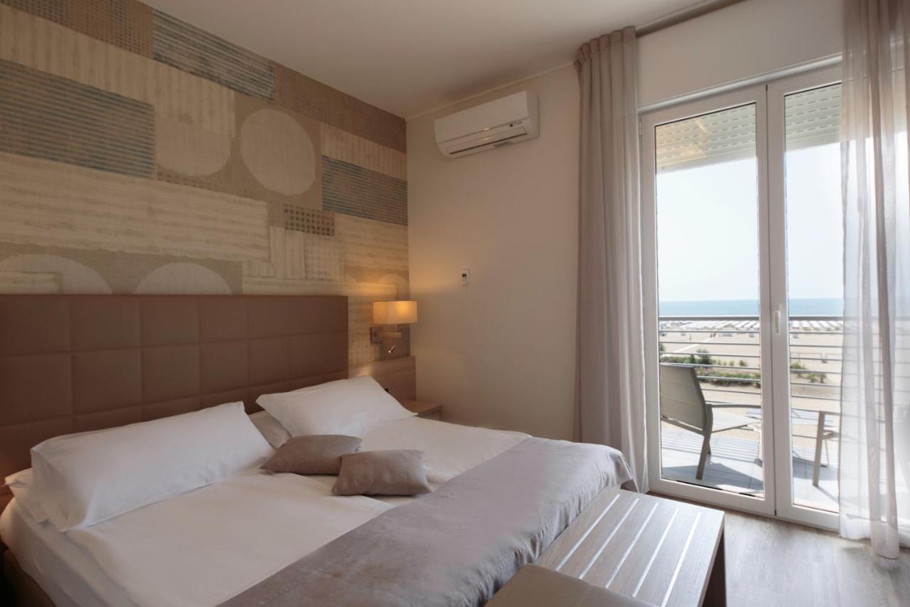 Monaco Hotel 3*